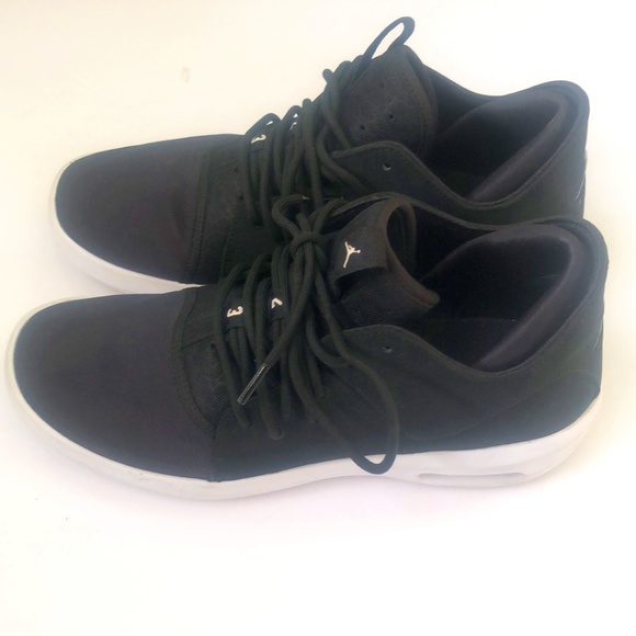 Jordan First Class \'Black White,\' Size:8.5 main image 12